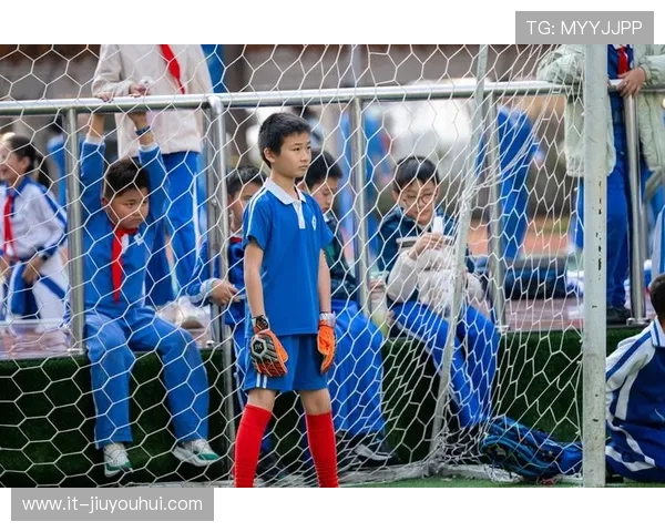 营口八人足球激情开赛全民参与共筑城市体育发展新风尚